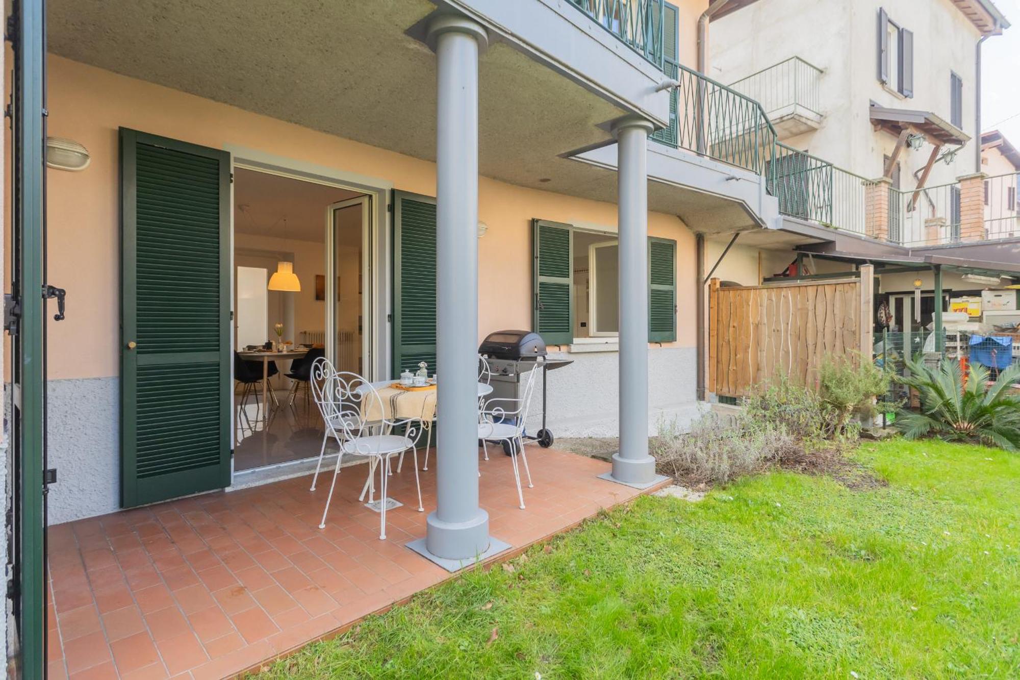 Ponente Balcony & Garden By Rent All Como Gravedona Esterno foto