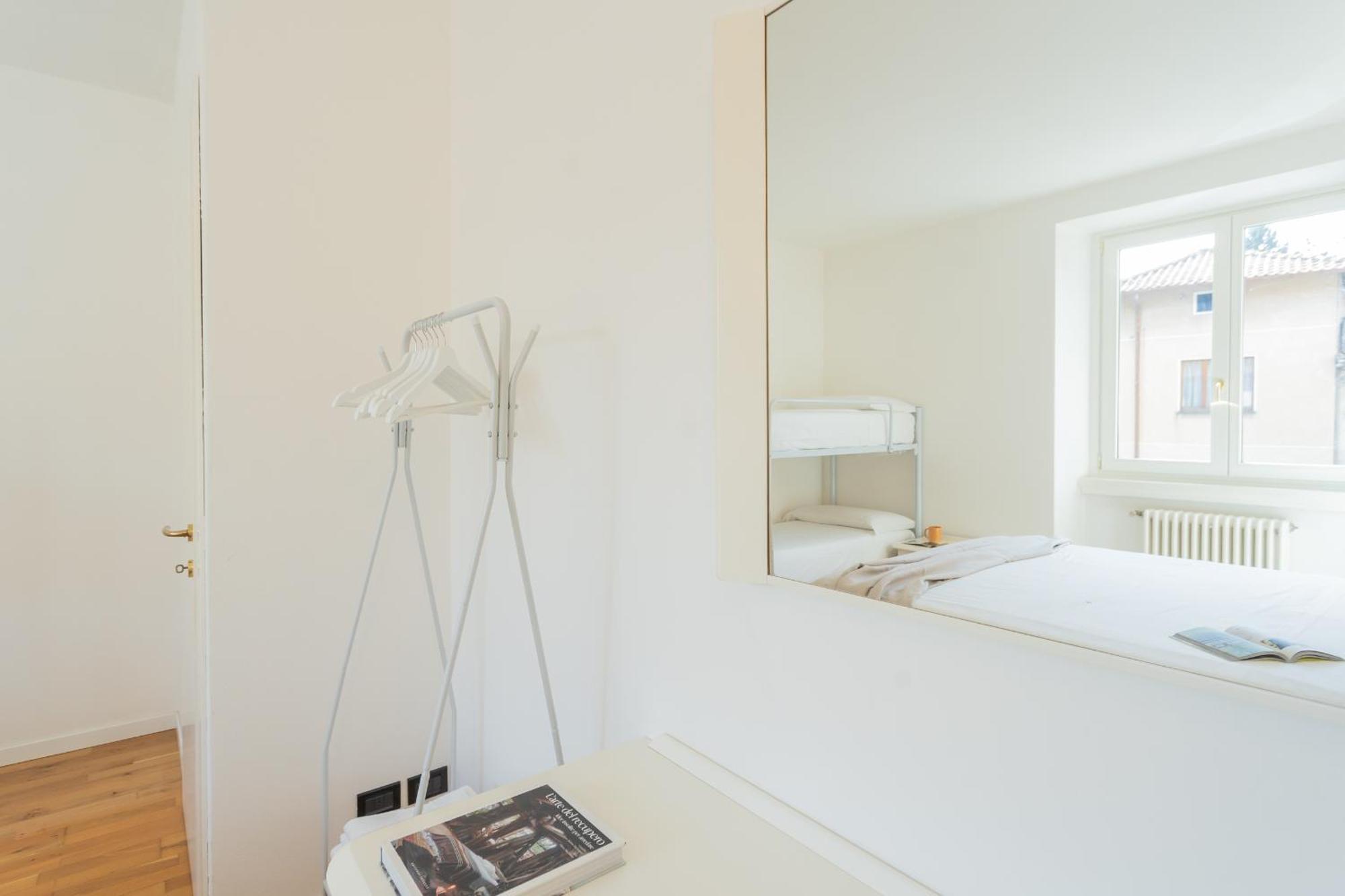 Ponente Balcony & Garden By Rent All Como Gravedona Esterno foto