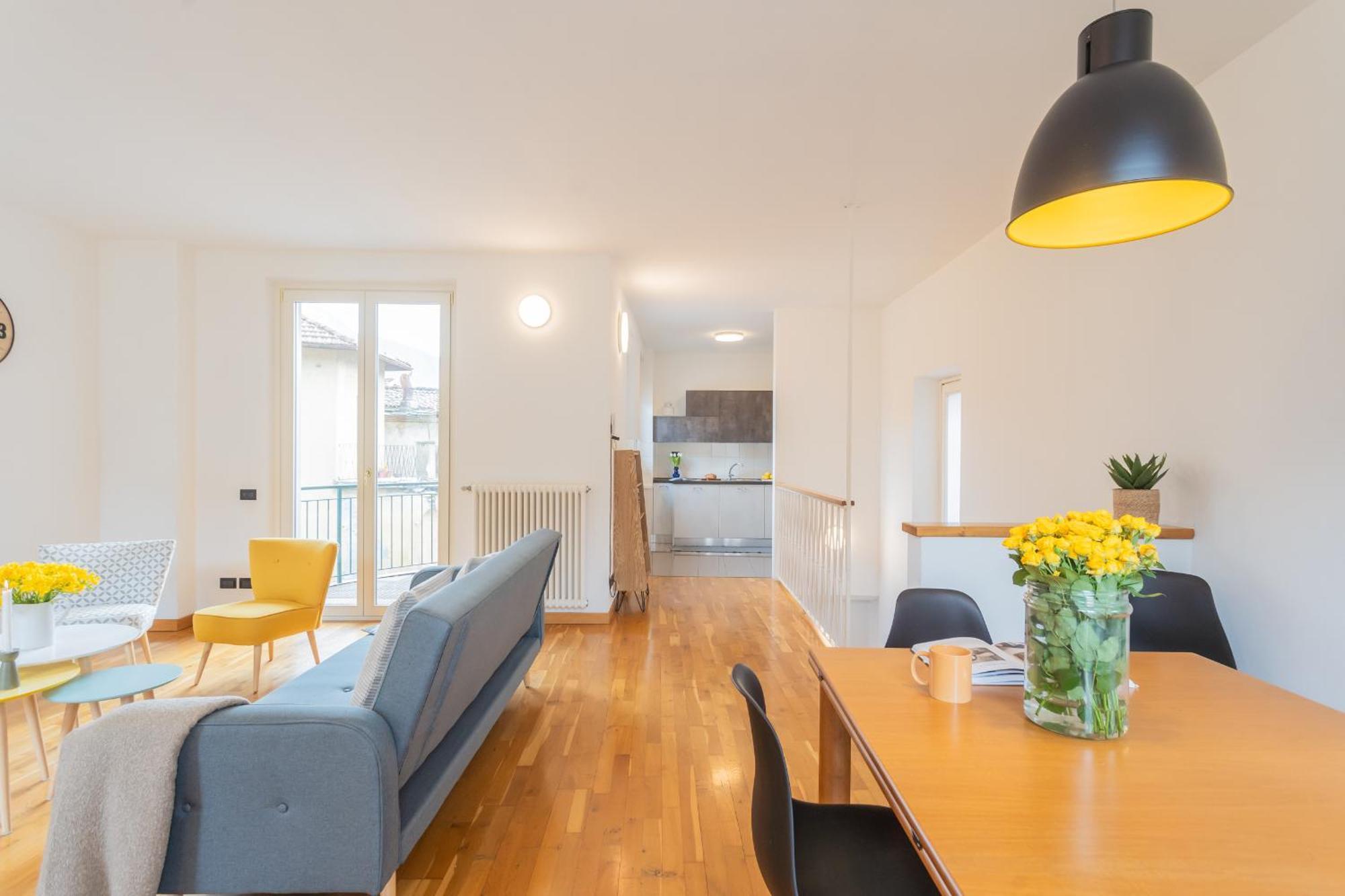 Ponente Balcony & Garden By Rent All Como Gravedona Esterno foto