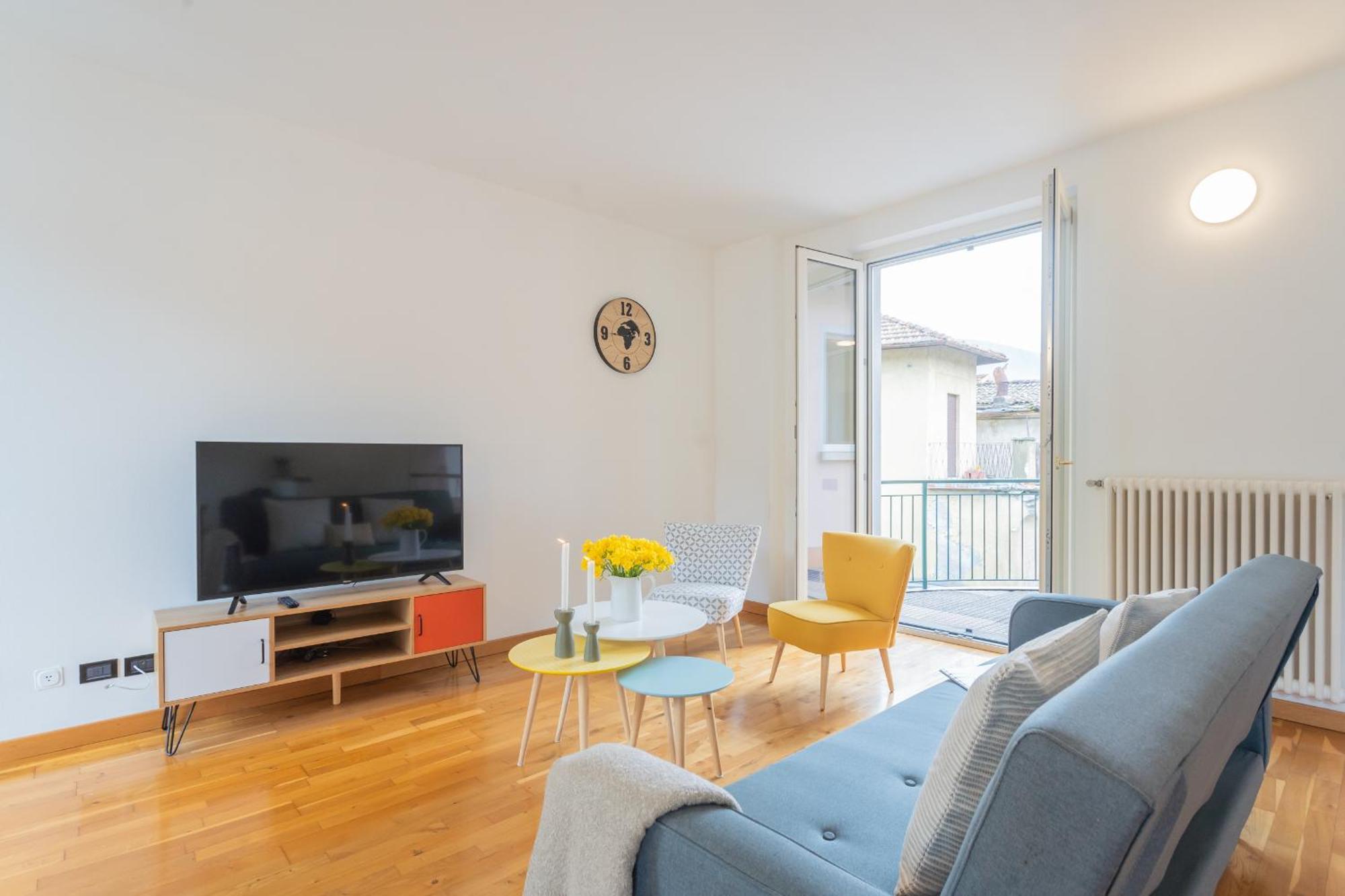Ponente Balcony & Garden By Rent All Como Gravedona Esterno foto