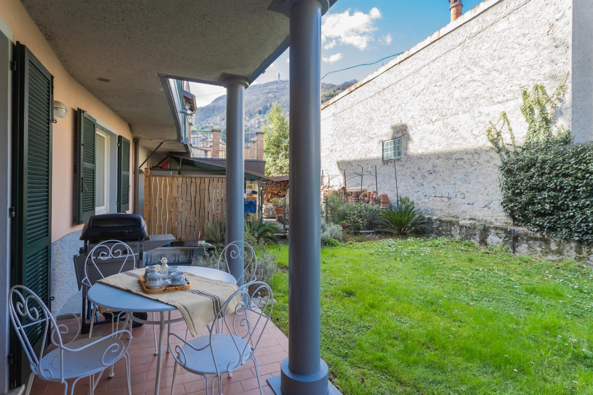 Ponente Balcony & Garden By Rent All Como Gravedona Esterno foto