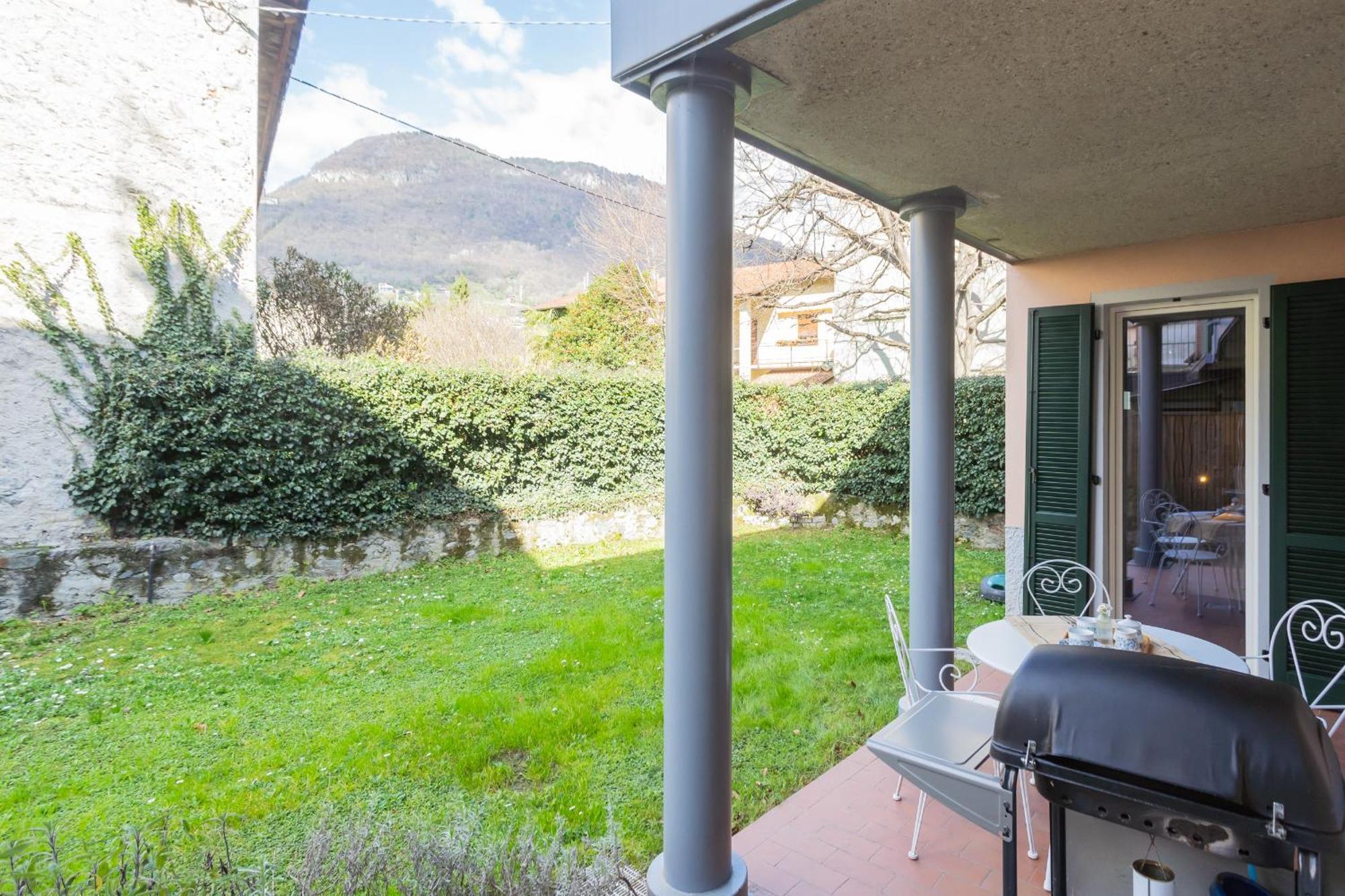 Ponente Balcony & Garden By Rent All Como Gravedona Esterno foto